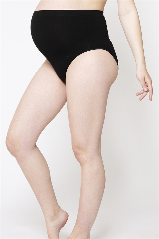 Soft black maternity panties made of bamboo fibres - front view with body