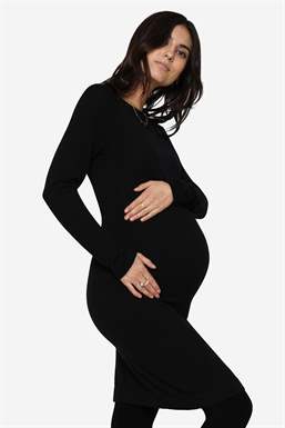 Black nursing dress with O-neck and made of Merino wool - With belly bump