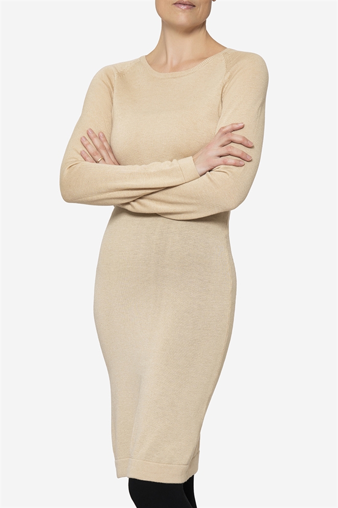 Orange nursing dress with long sleeves and round neck in Merino wool - Front view