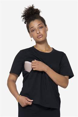 Black nursing tee in 100% organic cotton - Zipper opening - shows breastfeeding function