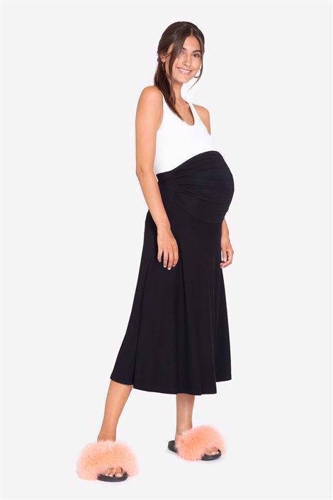 Black maternity skirt in Bamboo, Organically grown, full figur