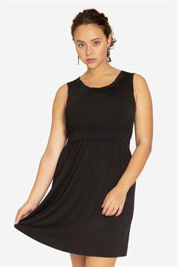 Black sleeveless nursing dress – knee-length in bamboo fibers - front view