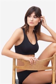 Black Sports Bra in Organically grown bamboo 