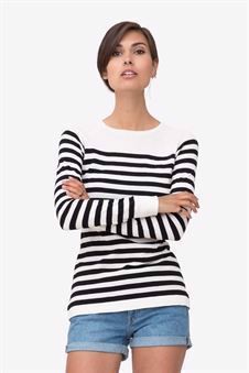 Black/white striped nursing shirt made in organic cotton knit - a casual front pose